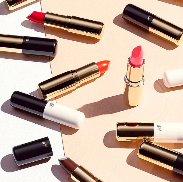 Beauty news! H&M vai (re)lançar linha de beleza com mais de 700 produtos! 2 Screen Shot 2015-05-12 at 3.44.19 PM