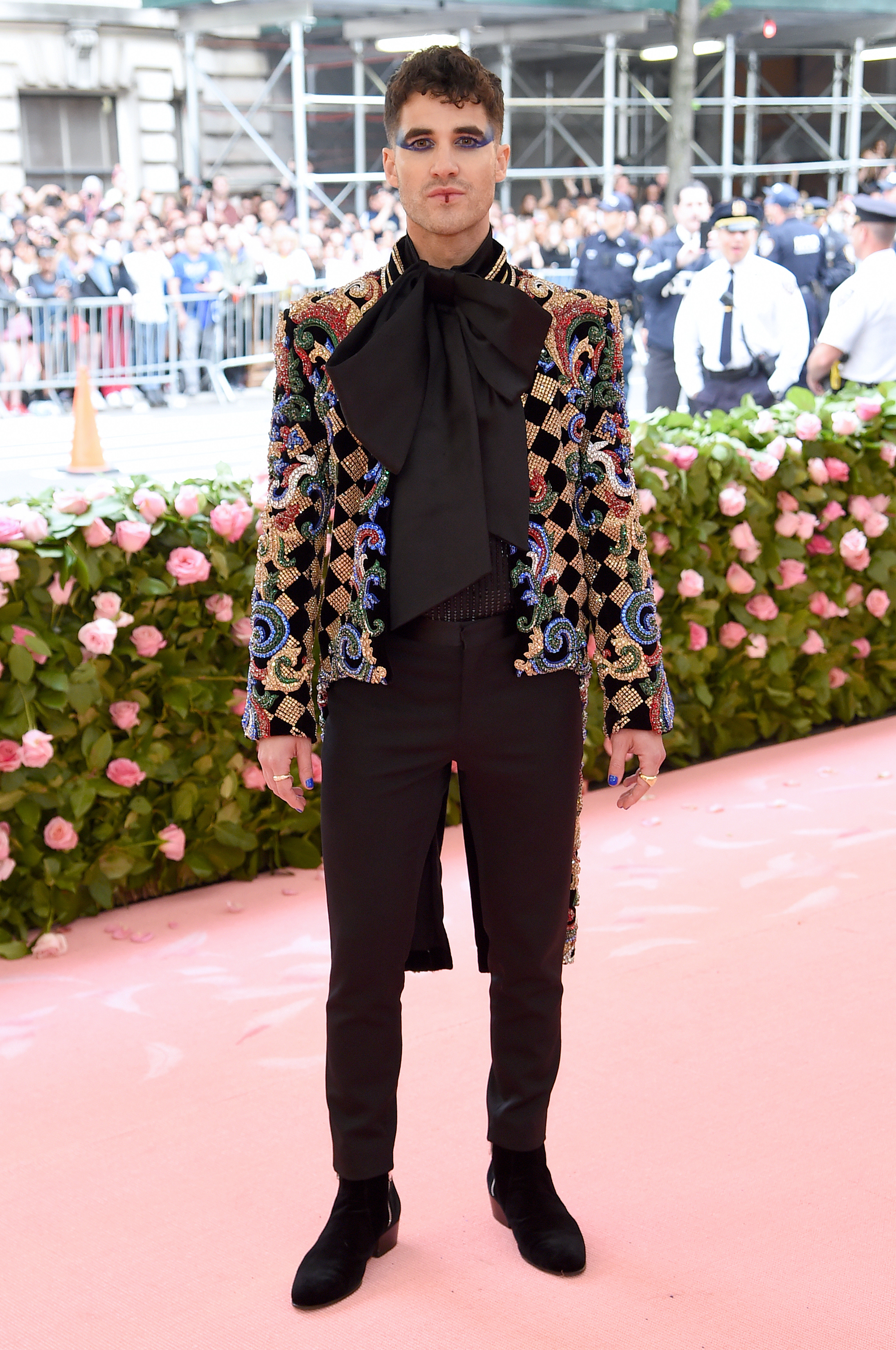 NEW YORK, NEW YORK - MAY 06: Darren Criss attends The 2019 Met Gala Celebrating Camp: Notes on Fashion at Metropolitan Museum of Art on May 06, 2019 in New York City. (Photo by Jamie McCarthy/Getty Images)