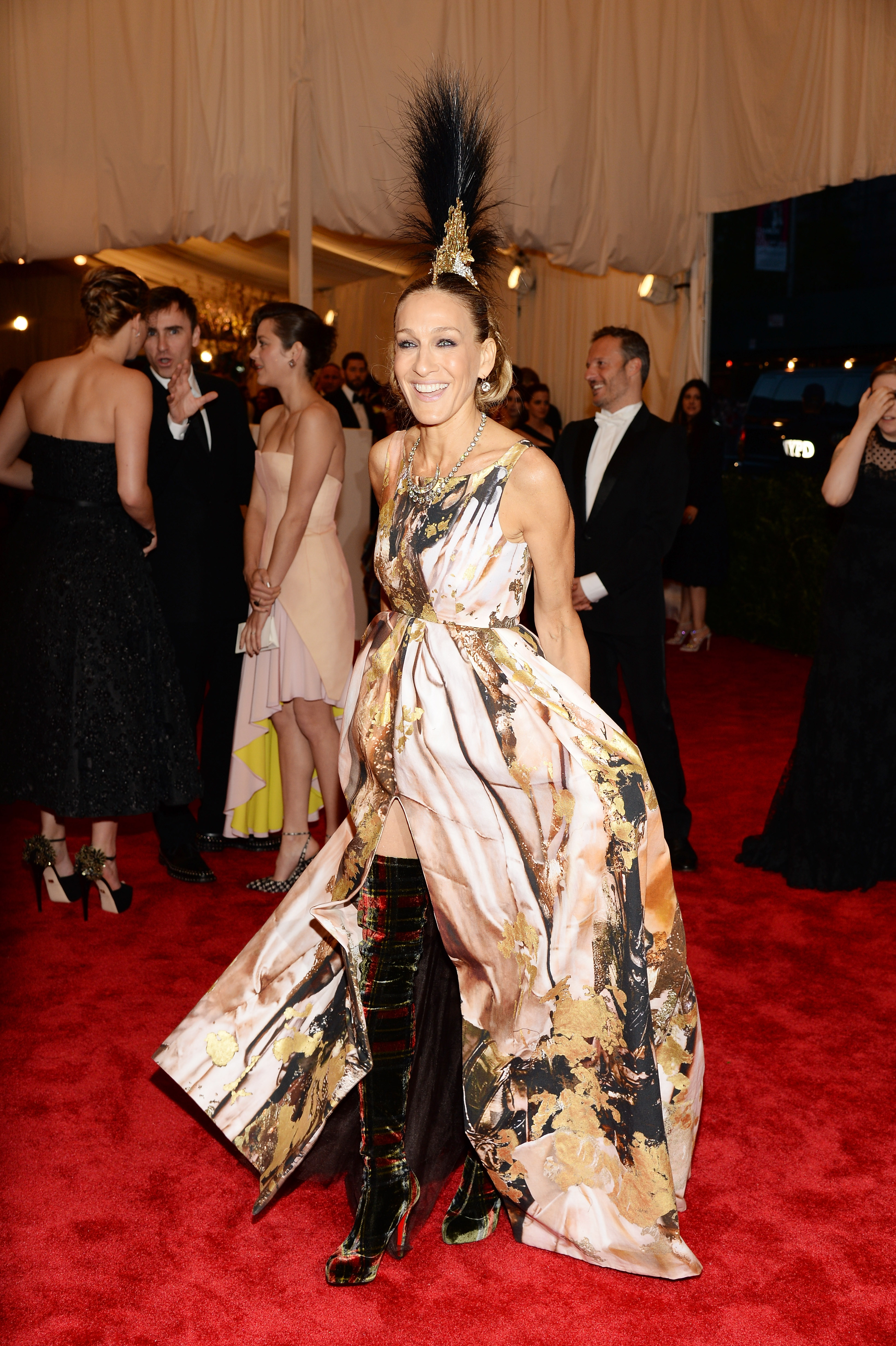 NEW YORK, NY - MAY 06:  Actress Sarah Jessica Parker attends the Costume Institute Gala for the "PUNK: Chaos to Couture" exhibition at the Metropolitan Museum of Art on May 6, 2013 in New York City.  (Photo by Dimitrios Kambouris/Getty Images)